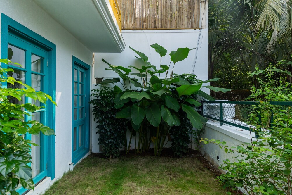 Villa in Siolim Near Morjim Beach