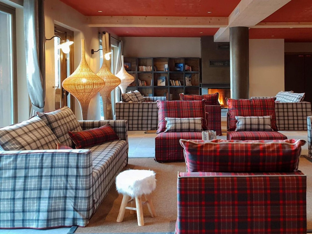 Holiday Home in Beaufort Near Ski Trails