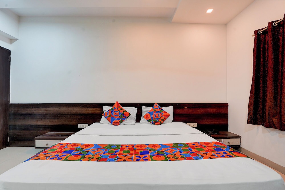 FabHotel Paradise Stay Inn