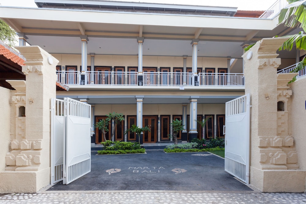 RedDoorz near Exit Toll Bali Mandara view 4