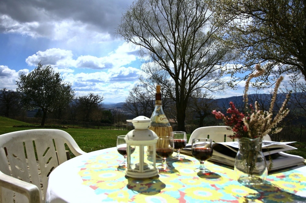Apartment in Tuscany Near Vineyards