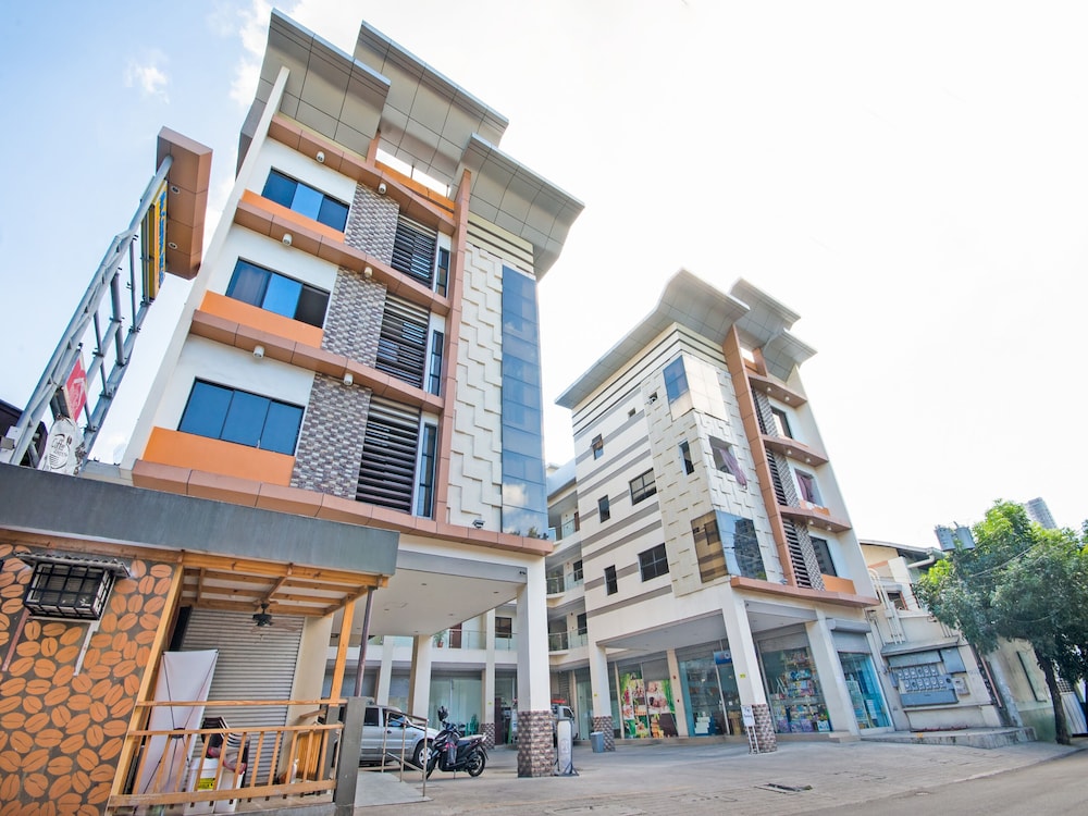 Cebu Vacations - OYO 443 Maria Cristina Arcade Suites - Property Image 16