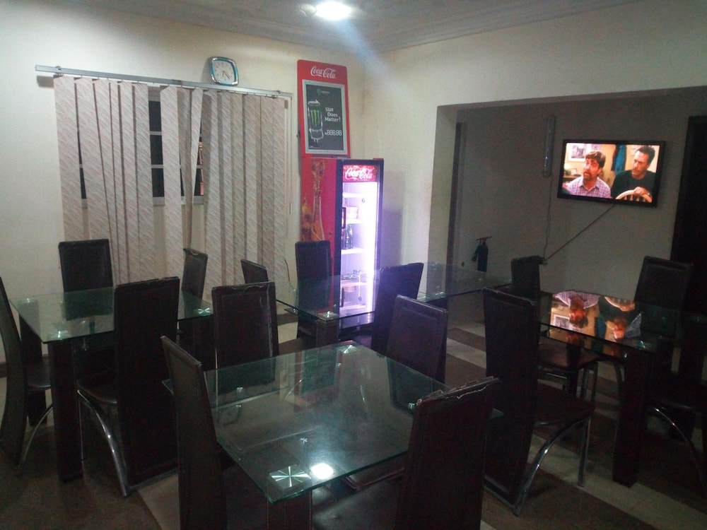 Bayse One Executive Suites and Bar
