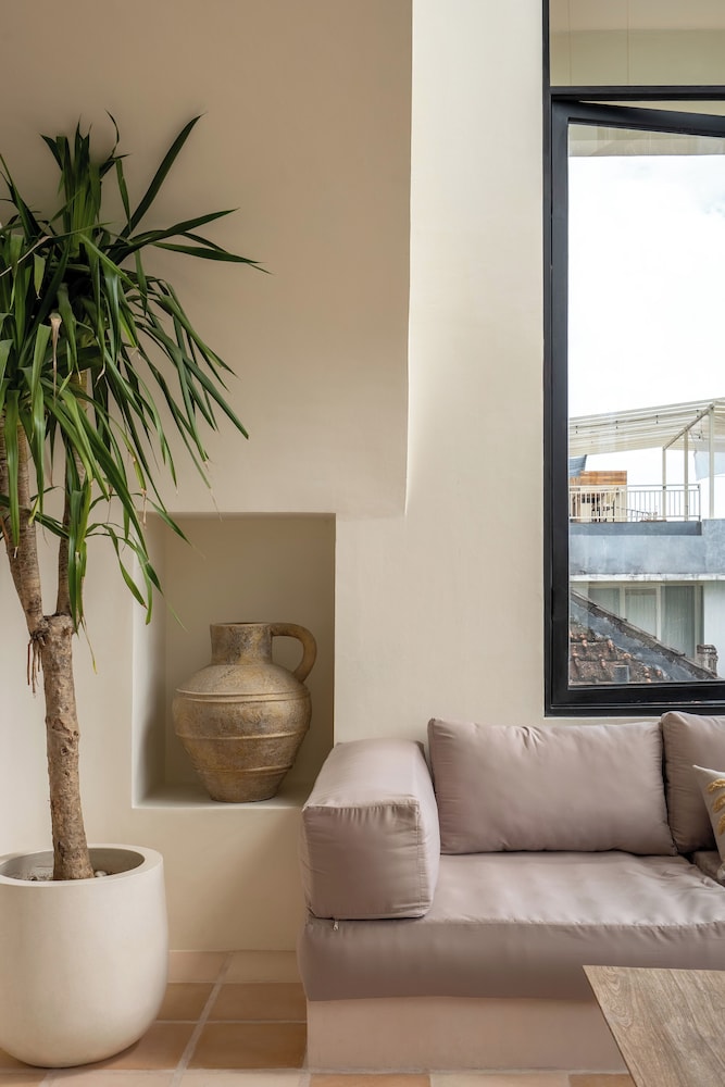 Leo Villa by Betterplace