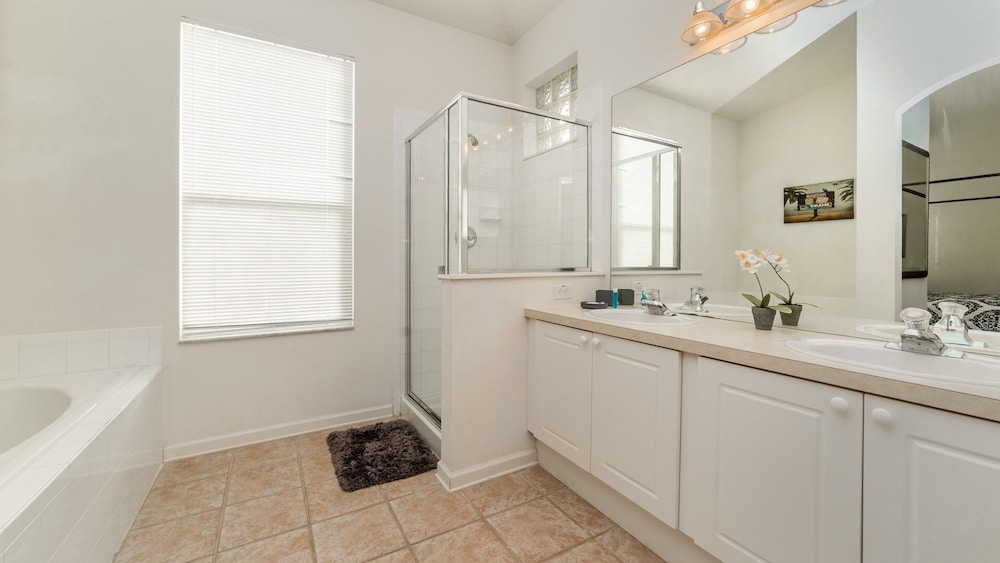 Windsor Palms Resort 4 Bedroom Private Pool Home with Game Room 4 Home