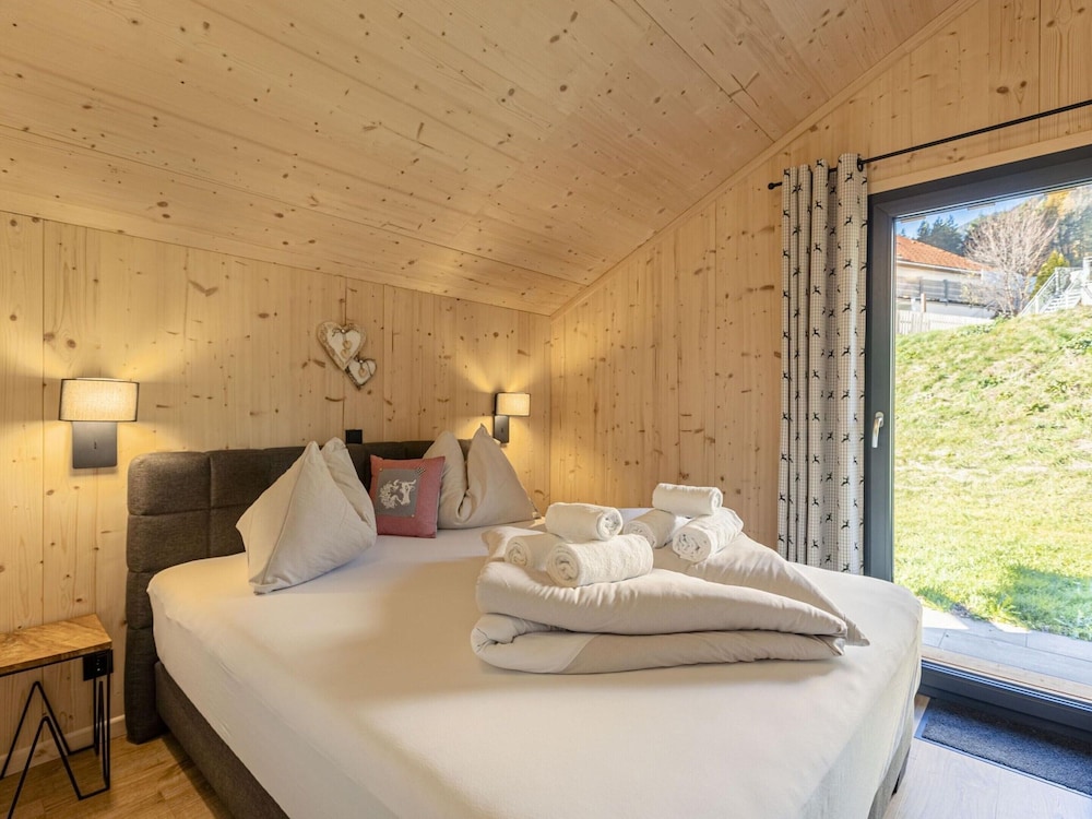 Gorgeous Chalet in Steinach am Brenner Near Ski Area view 4