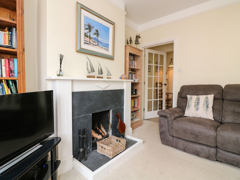 Mayflower, 9 Coronation Road