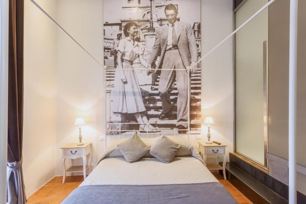 Vacanze Romane Rooms