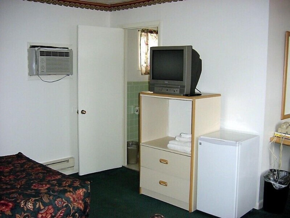 Double A Motel