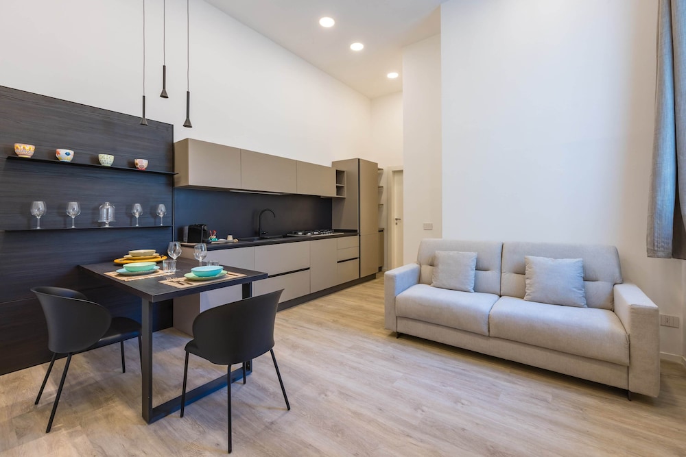 Bisicool Boutique Apartment by Napoliapartments photo 1