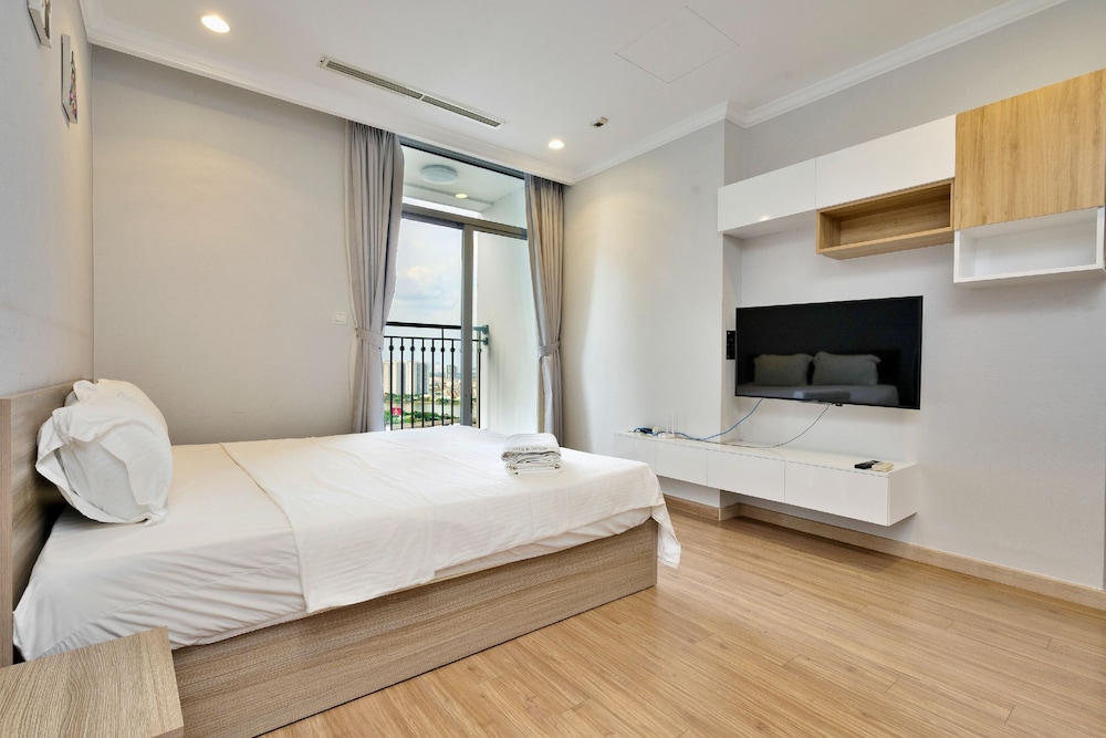 Sens House Saigon – Serviced Apartments in Vinhomes Central Park