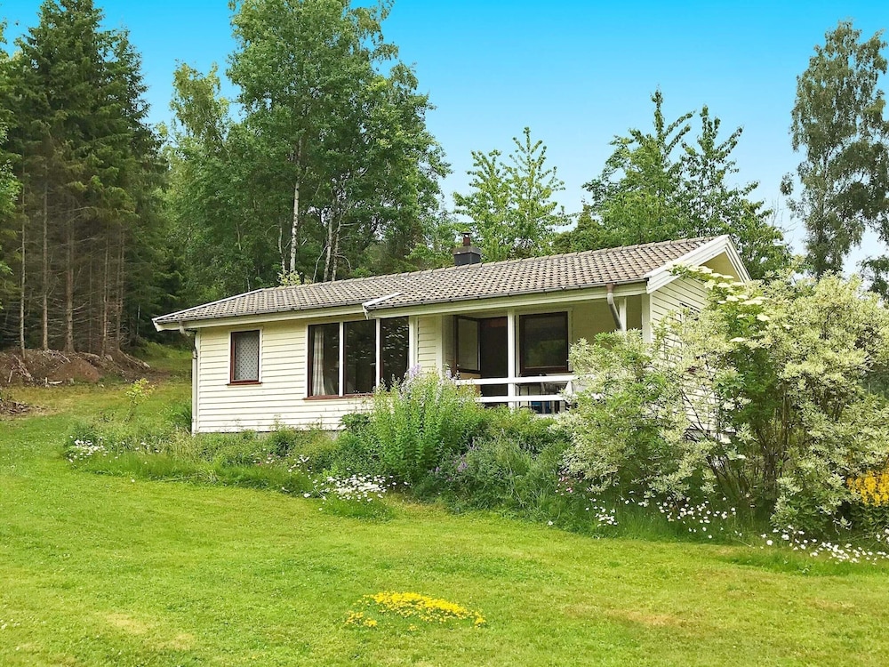 4 Person Holiday Home in Dingle view 3