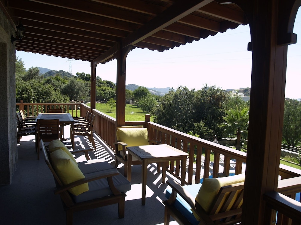Bodrum Yalıkavak Mansion With Pool