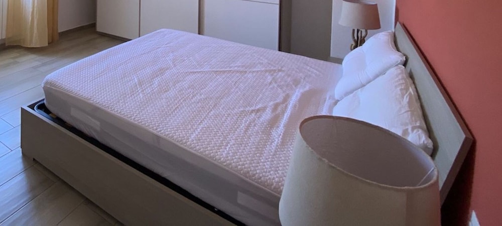 3 Room Apartment Sleeps 5 IN THE Acquaviva Area-rif Sera