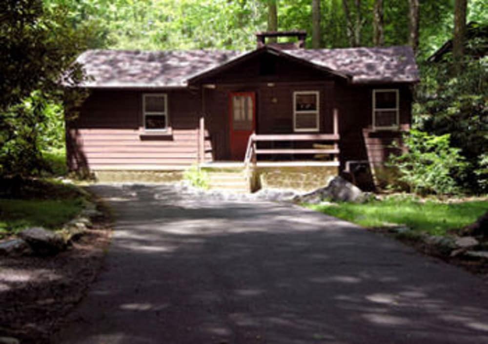 Cabins at Twinbrook Resort