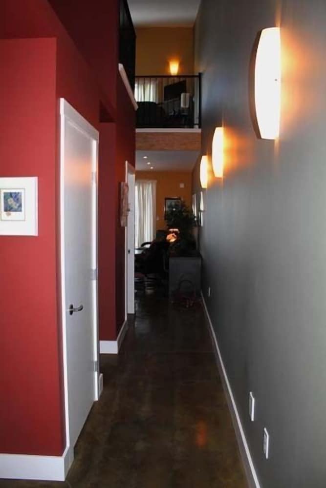 Crooked Tree Guest Suites
