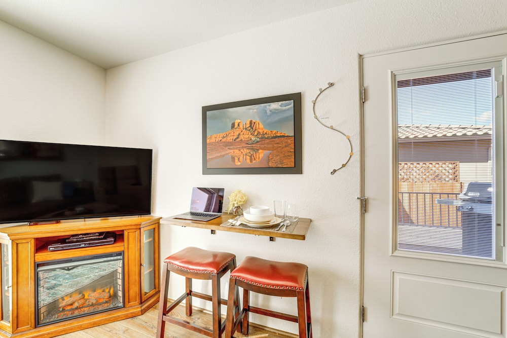 Walk to Trails: Sedona Casita on Thunder Mountain view 5