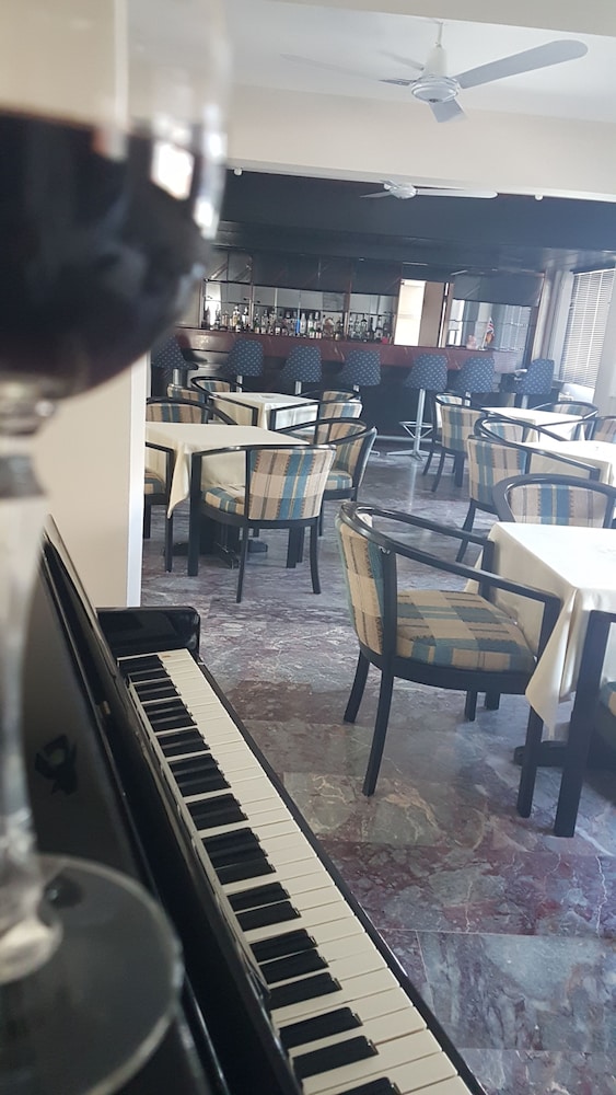 Ileri Otel & Daireler - Image 35
