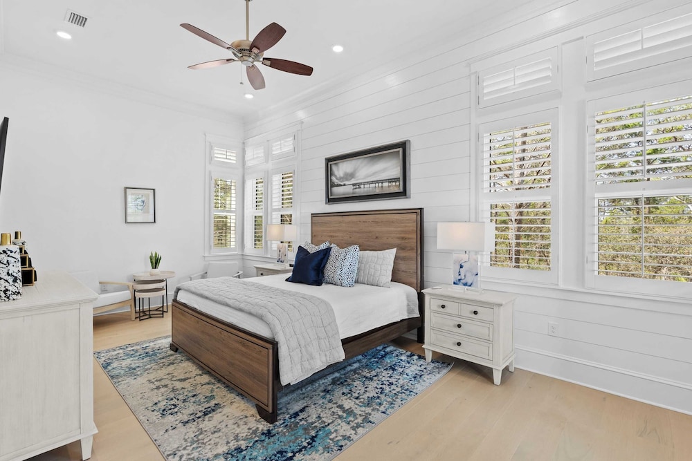 Newly Built 4bdr Arcade Blue Mountain Beach Bluewater Bliss by Avantstay