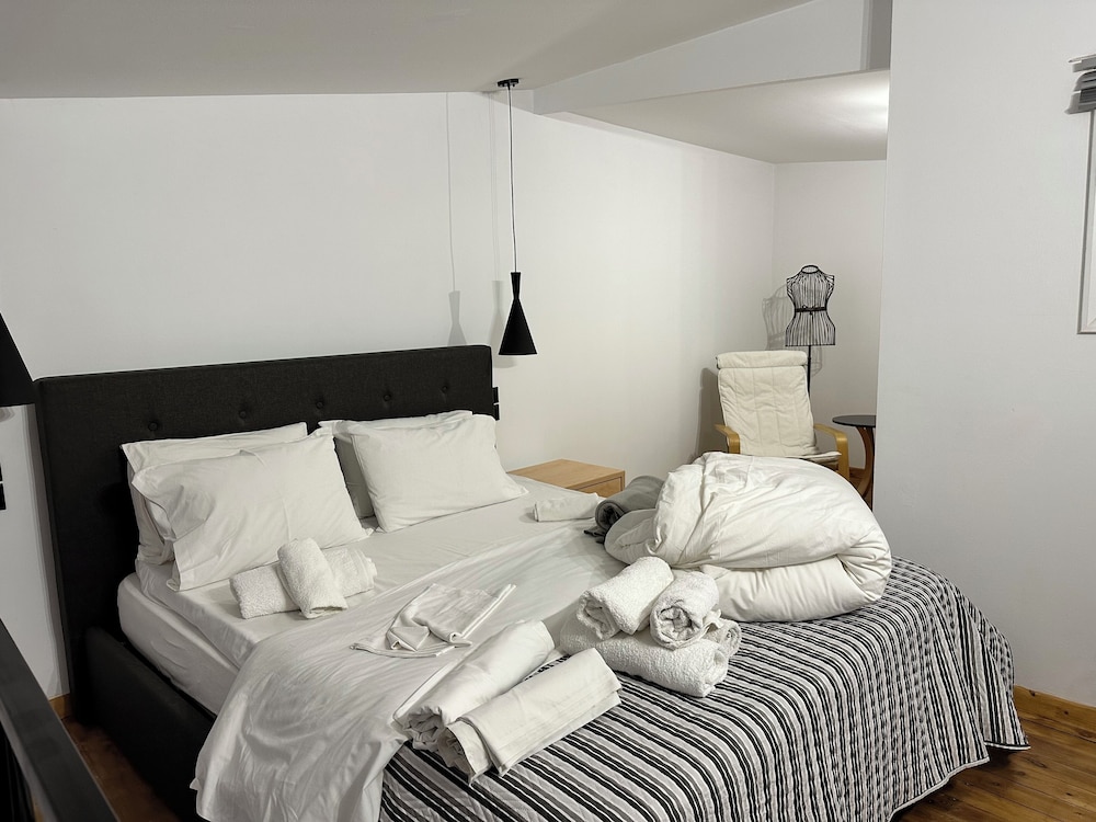 Maisonette Near Beach & City Center