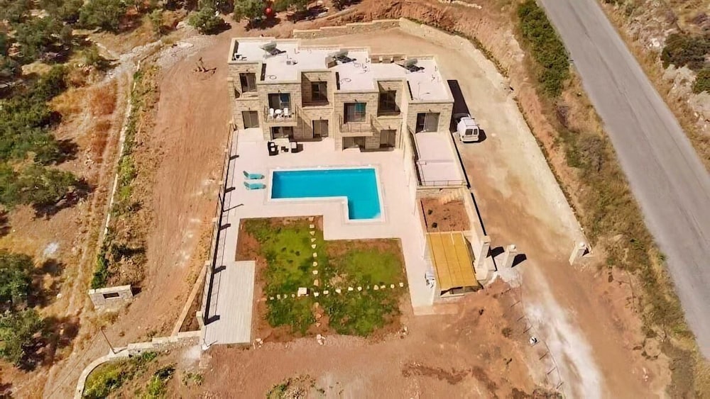 Villa Stylianos - Hostel