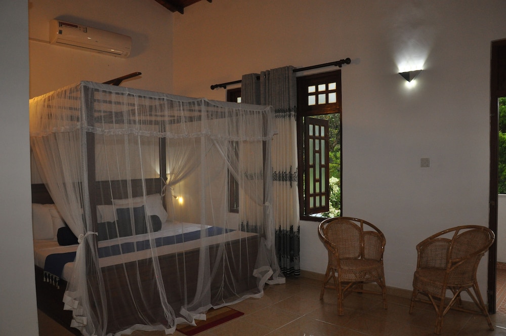 maali residence