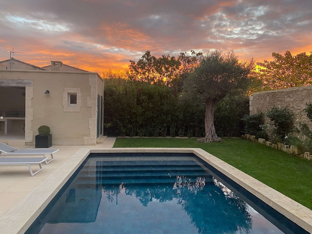 Villa Sorella Your Provencal Escape in the Heart of the Alpilles