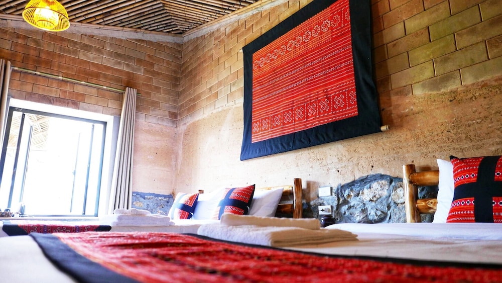 Sapa Mountain Eco Lodge view 3