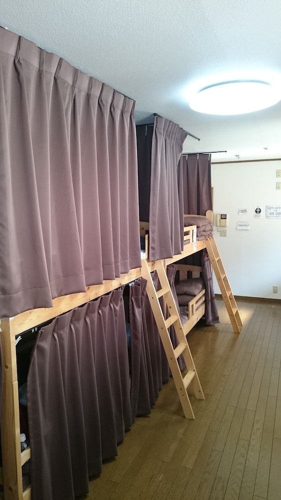 Osaka Tomato Hostel