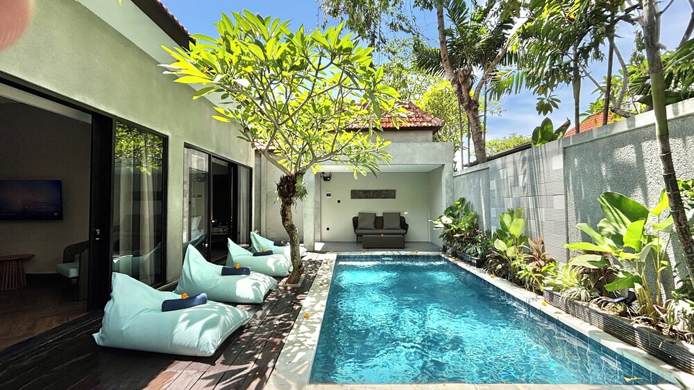 Le Ciello Resort Canggu Batu Bolong