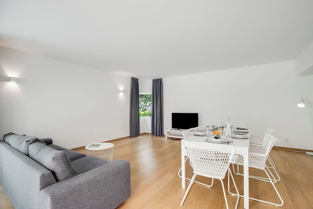 Deluxe Flat Lugano