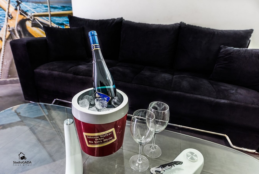 Luxury Apartment by Lake Kinneret