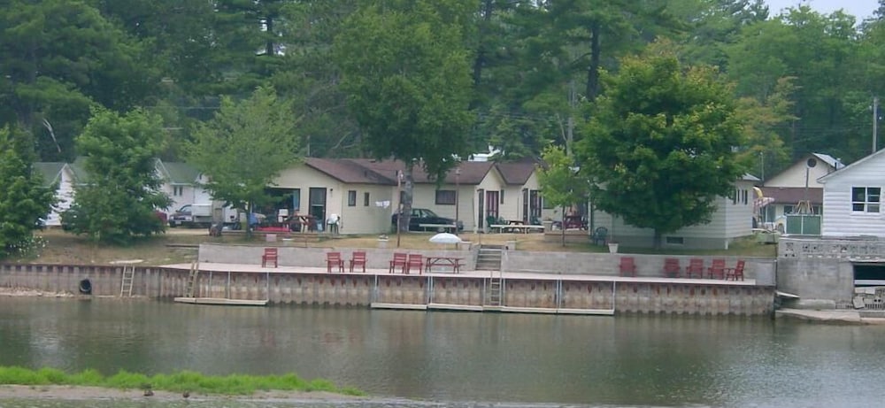 Oak Haven Cottages