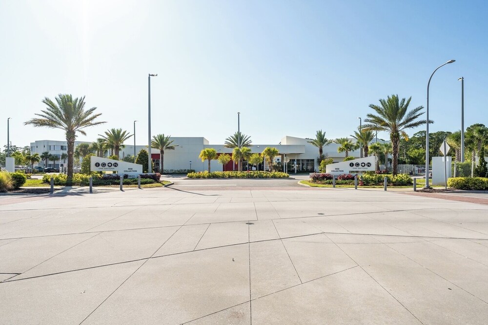 Daytona 2BR Getaway Parking Family & Pet-friendly