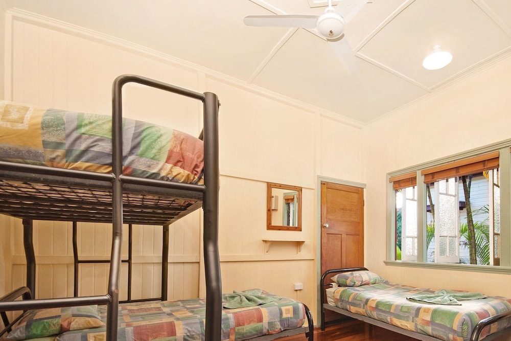 Travellers Oasis - Hostel