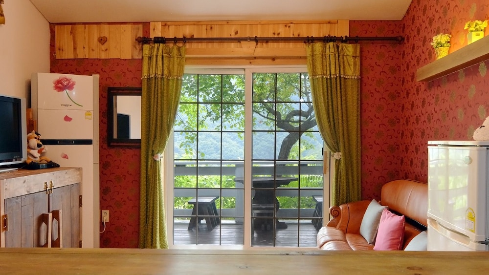 Sicily Pension
