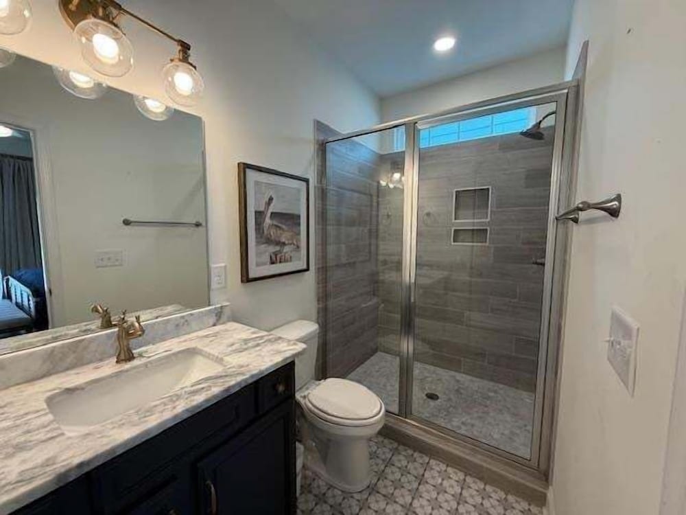 Sea Pearl 7 Bedroom Home