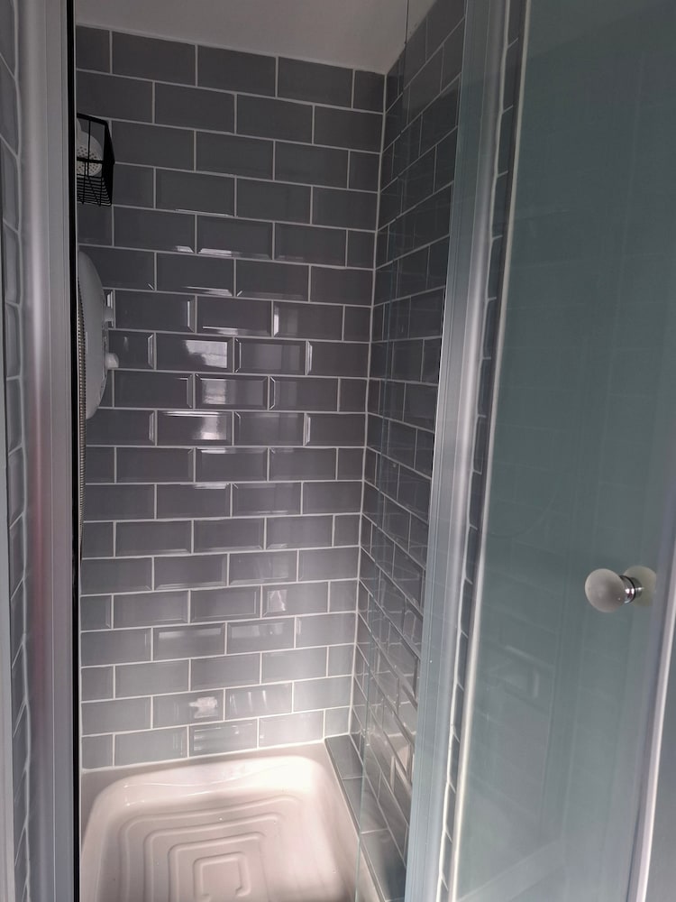Stroud - Apartment - Sleeps 2 - City Centre