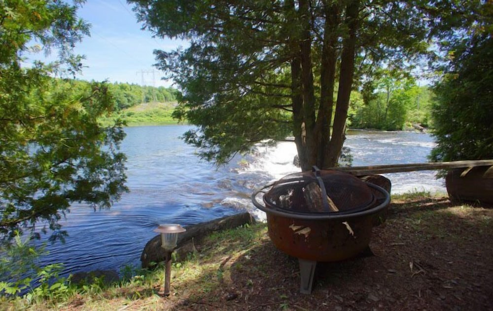 Myers Cave Resort