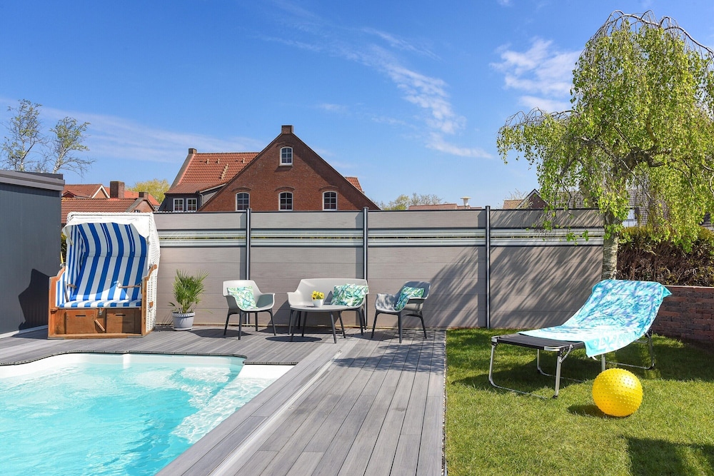 Gemuetliche Ferienwohnung mit Balkon in Bensersiel
