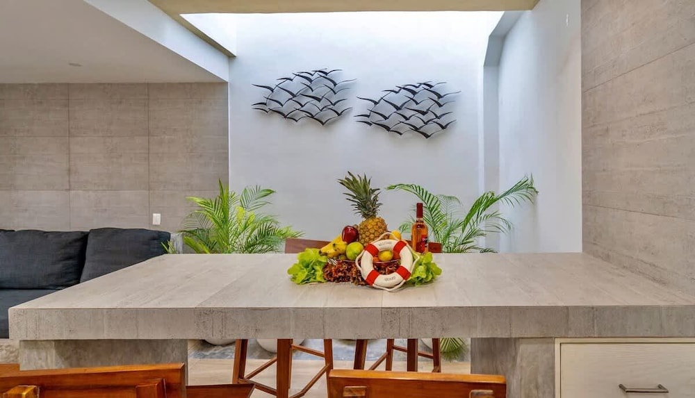 1 BR Apartment With Rooftop Pool Hammocks by Waves Management