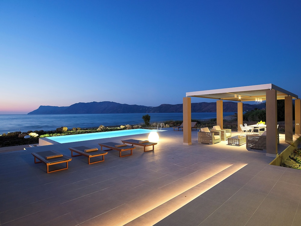 Youphoria Villas