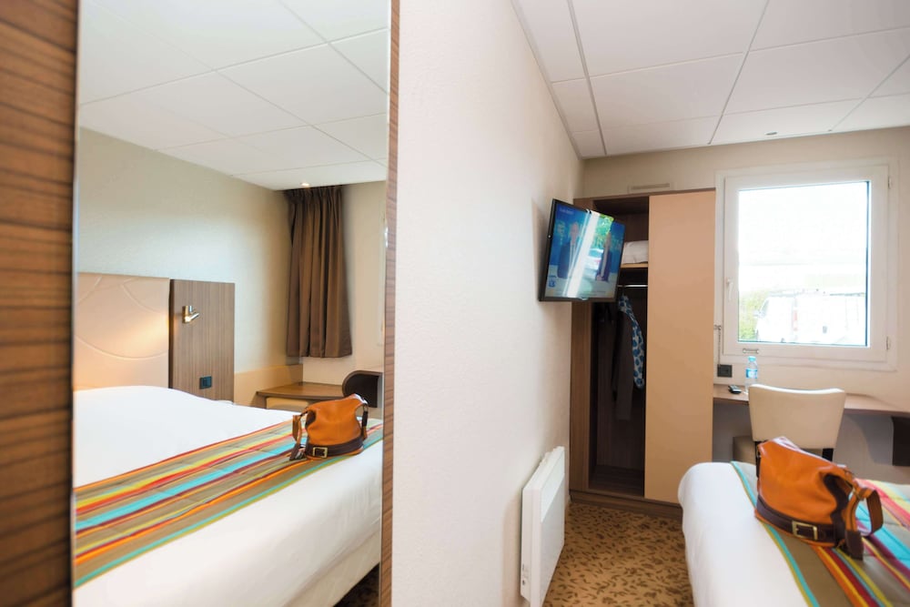 Saint-Herblain Vacations - Brit Hotel Nantes St Herblain - Le Kerann - Property Image 45