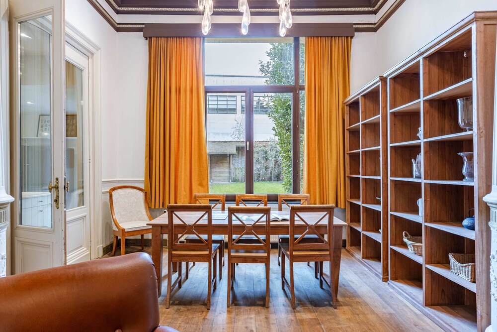 Huswell - Stay at Cape Montigny in Ghent