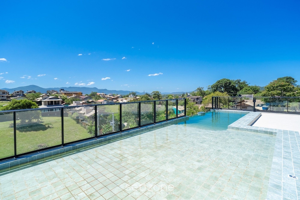Modern Studios 2 km From Praia do Rosa - Rsos
