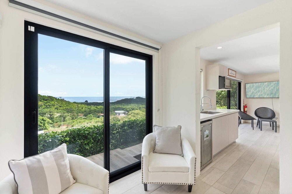 Luxe Tropical Villa with Sparkling Infinity Pool, Panoramic Ocean Views & Community Amenities