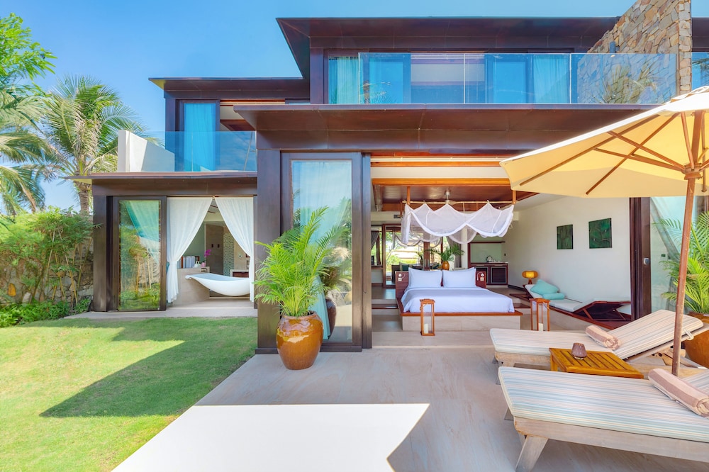 Fusion Resort Cam Ranh