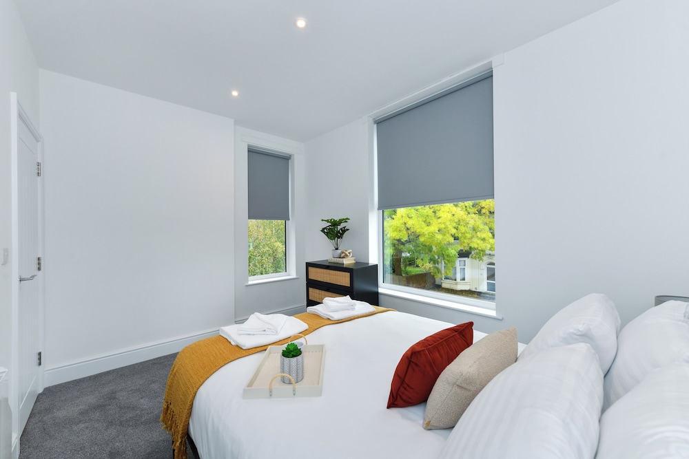 Dovecote Lane Suites