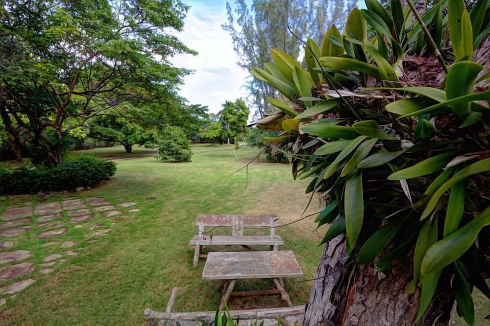 Sea Haven - Discovery Bay 2BR