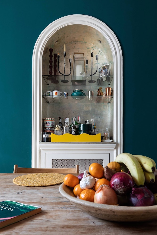 Milborne Grove by Onefinestay